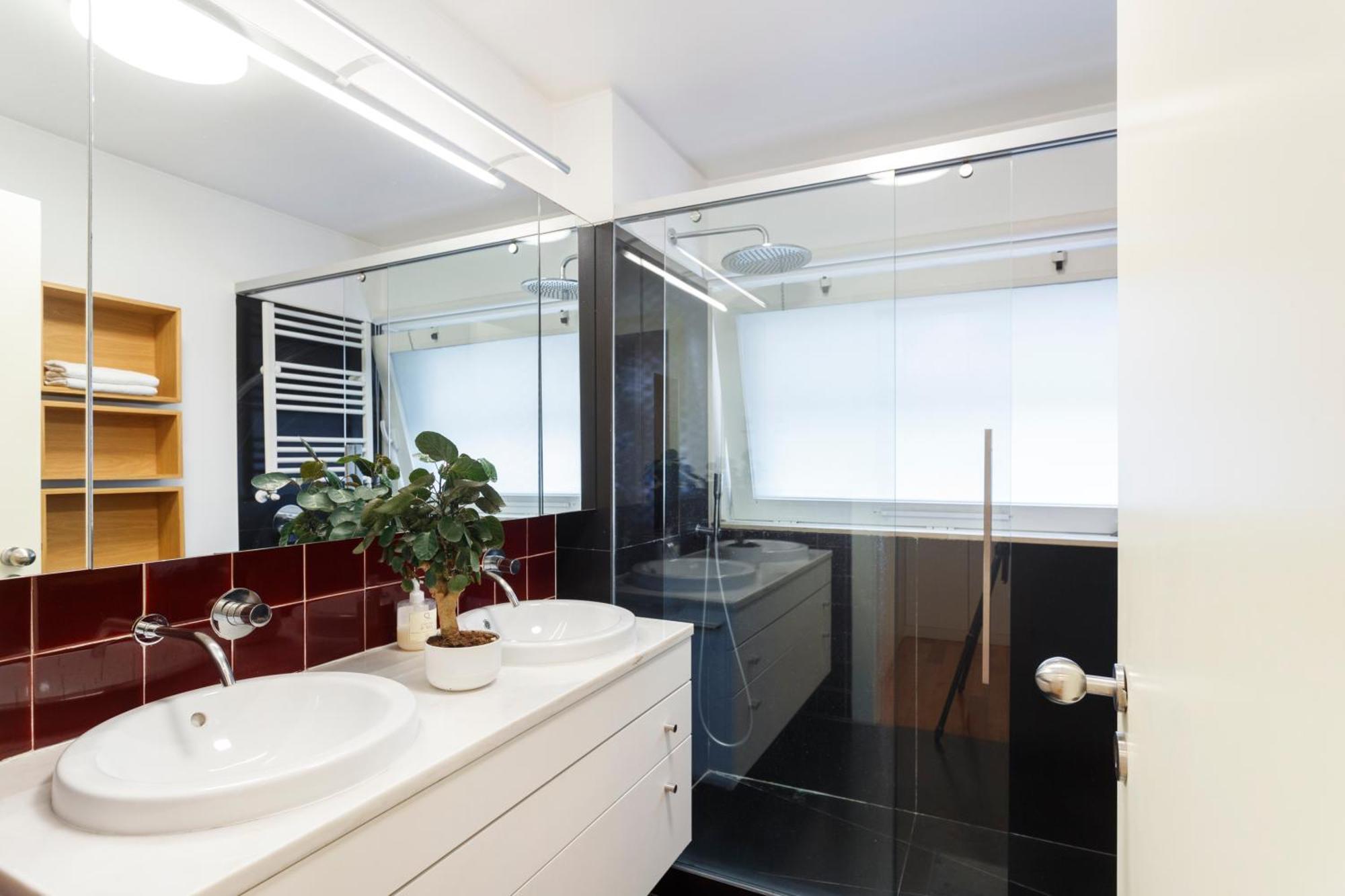 Shared Accommodation In Bairro Alto - Chiado Lisbon Bagian luar foto