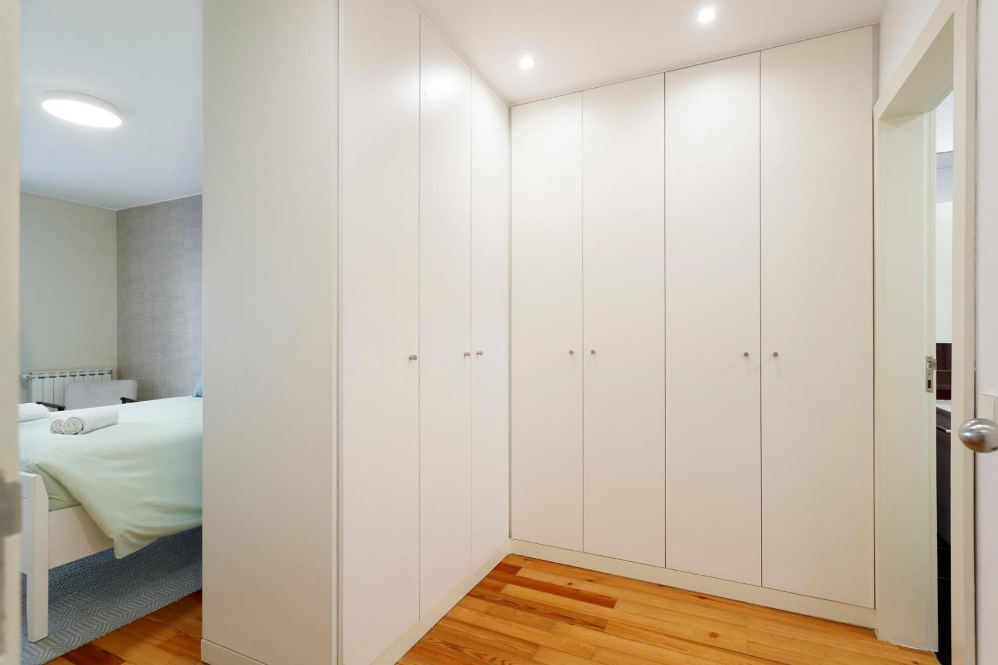 Shared Accommodation In Bairro Alto - Chiado Lisbon Bagian luar foto