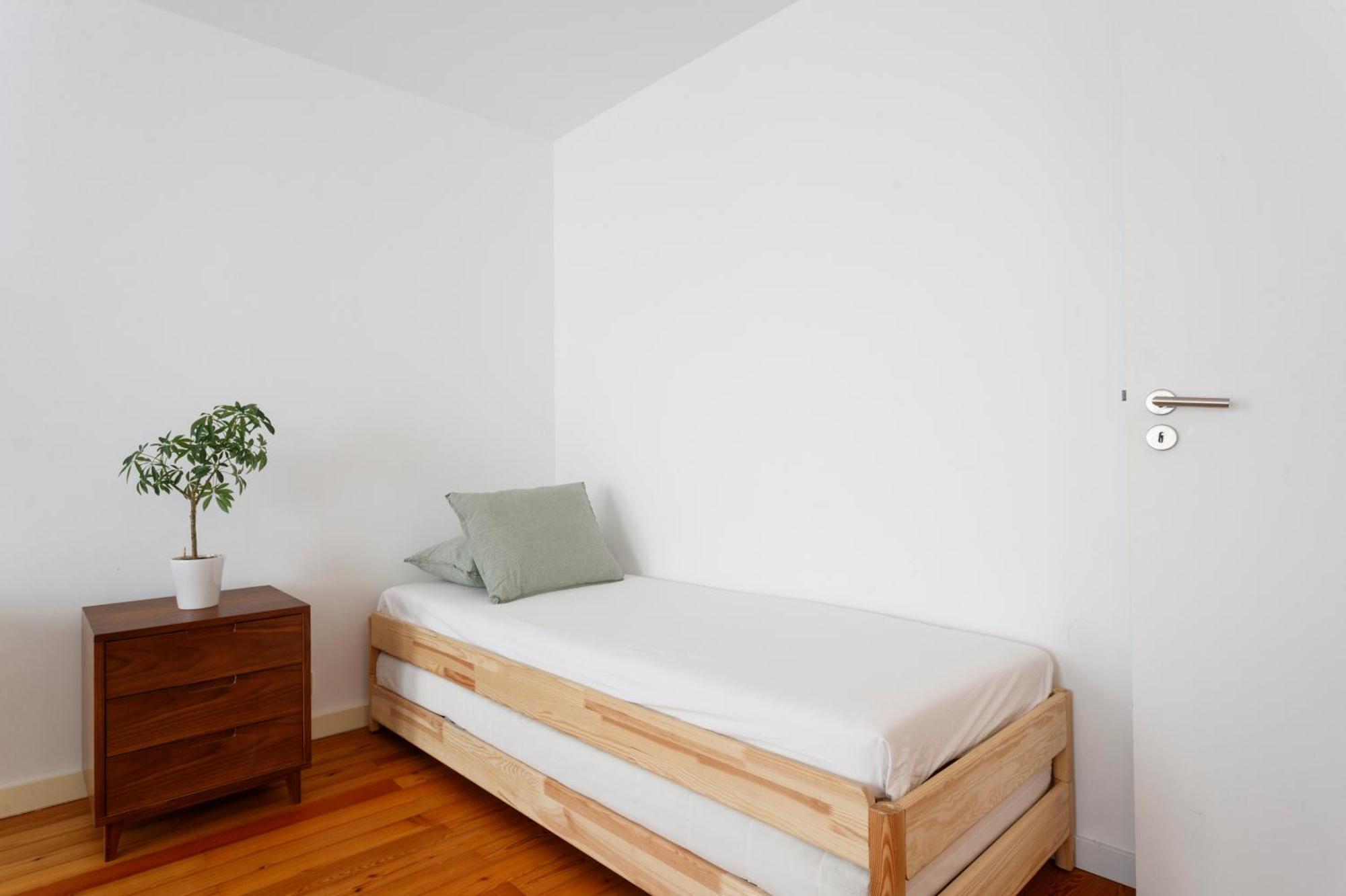 Shared Accommodation In Bairro Alto - Chiado Lisbon Bagian luar foto